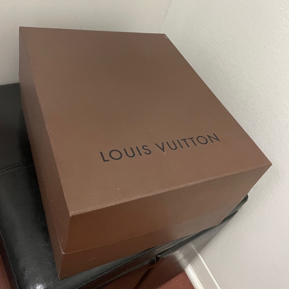 Louis Vuitton brown box